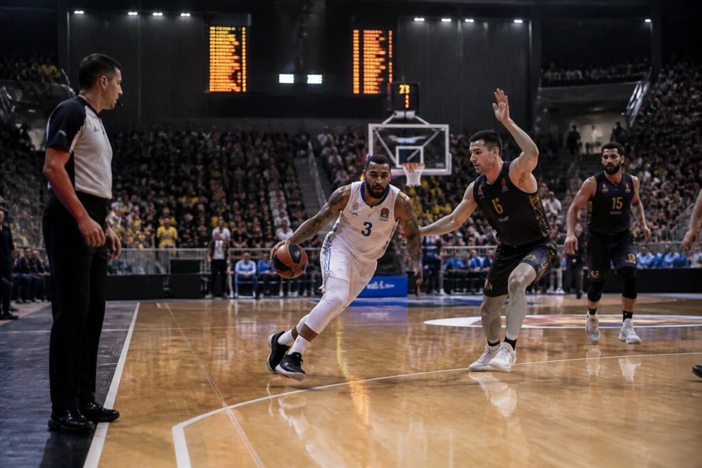découvrez les règles essentielles du basketball concernant la durée des quarts temps et leur organisation durant un match pour mieux comprendre le déroulement du jeu.